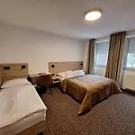 Otel Avion
