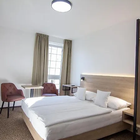 Avion Hotel Praga