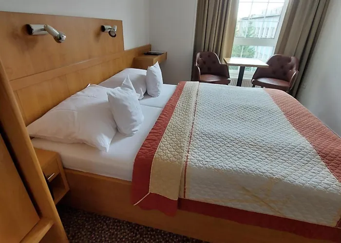 Avion Hotel 3*