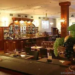 آڤيون فندق 3*